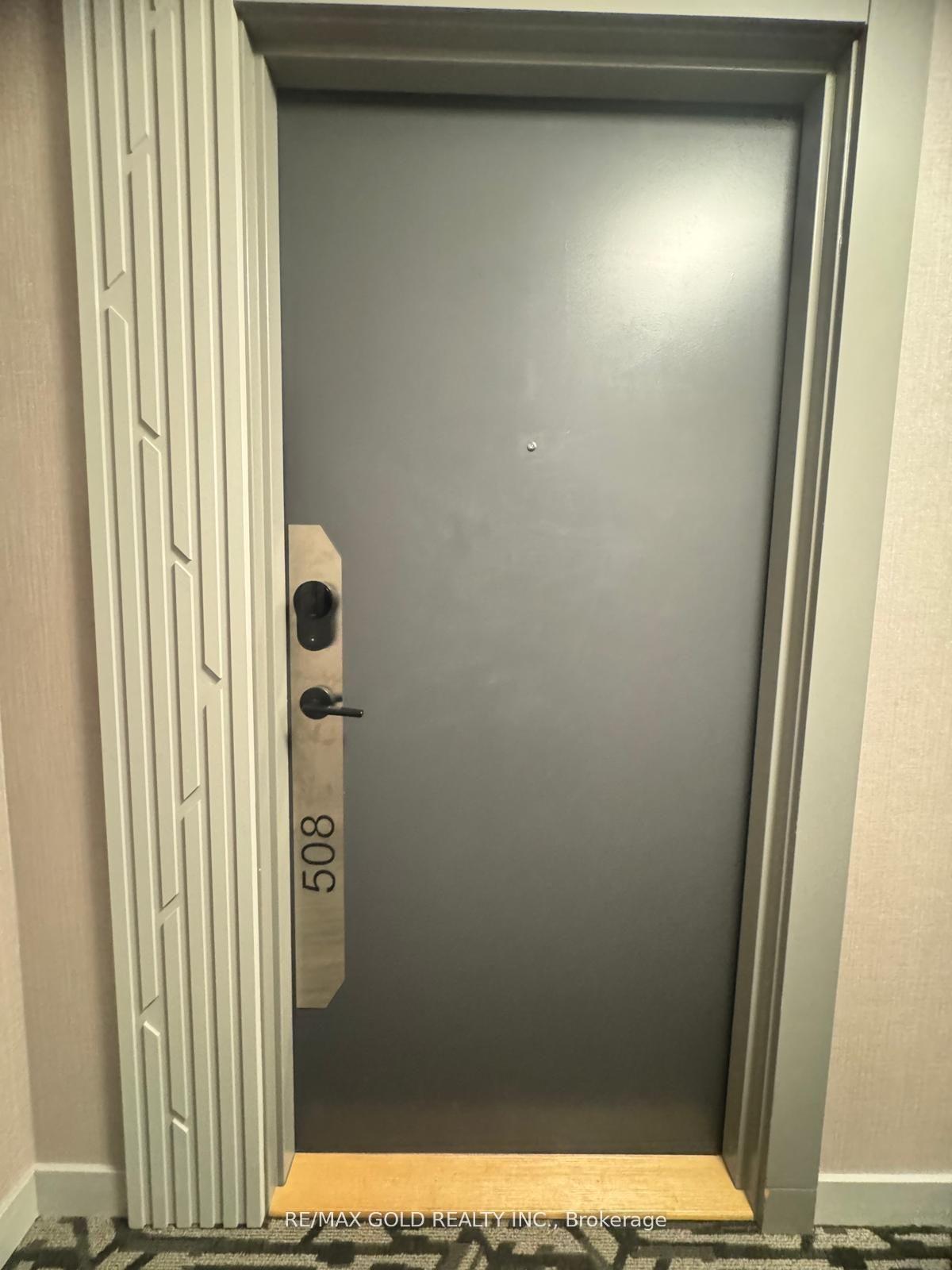 105-oneida-crescent-richmond-hill-ontario-n12870904