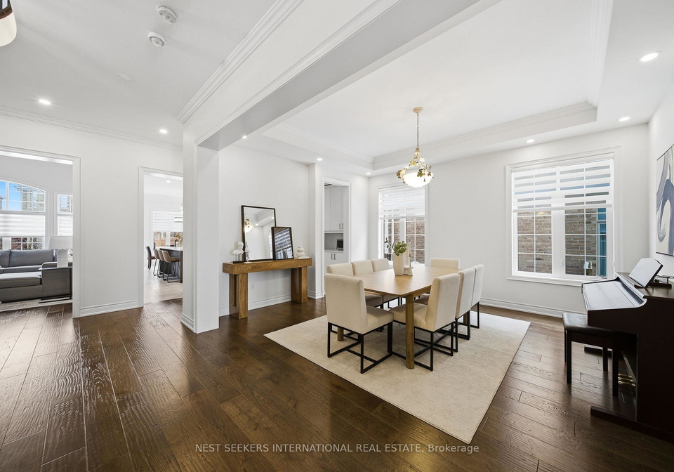 10-larkin-avenue-king-ontario-n12871302