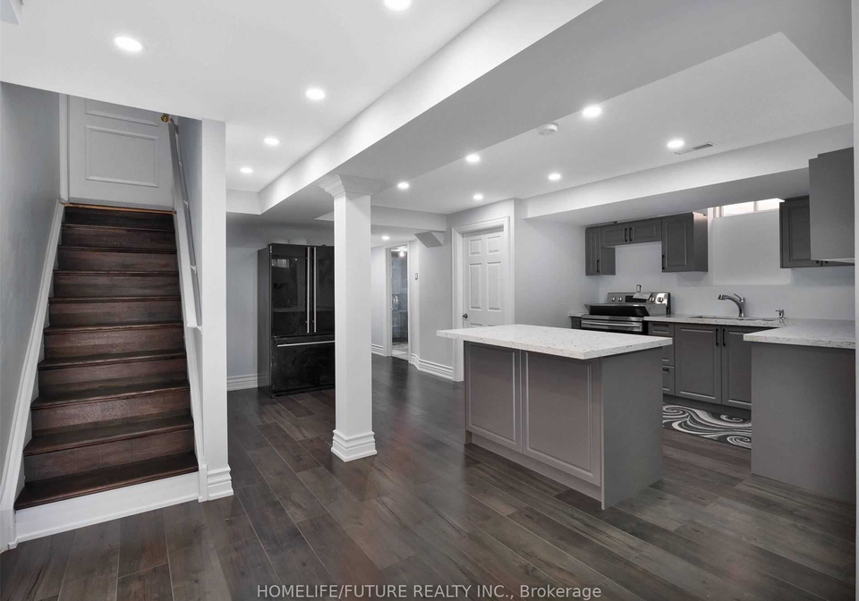 33-retreat-boulevard-vaughan-ontario-n12871788