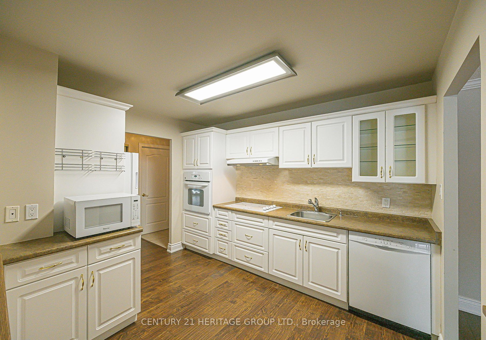 155-main-street-n-newmarket-ontario-n12871926