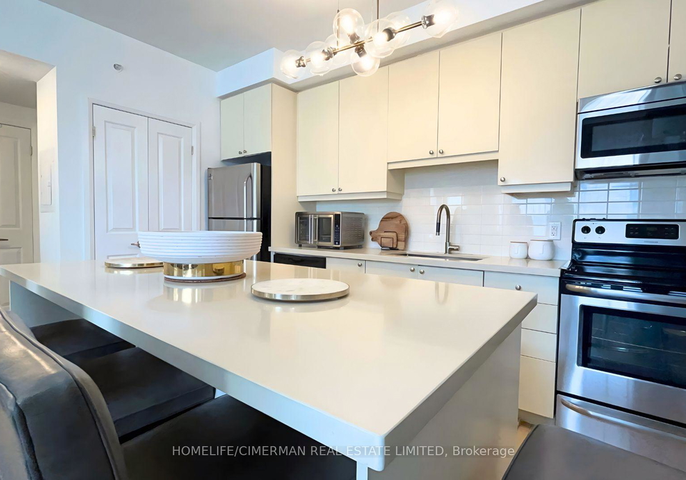 12-woodstream-boulevard-vaughan-ontario-n12871984