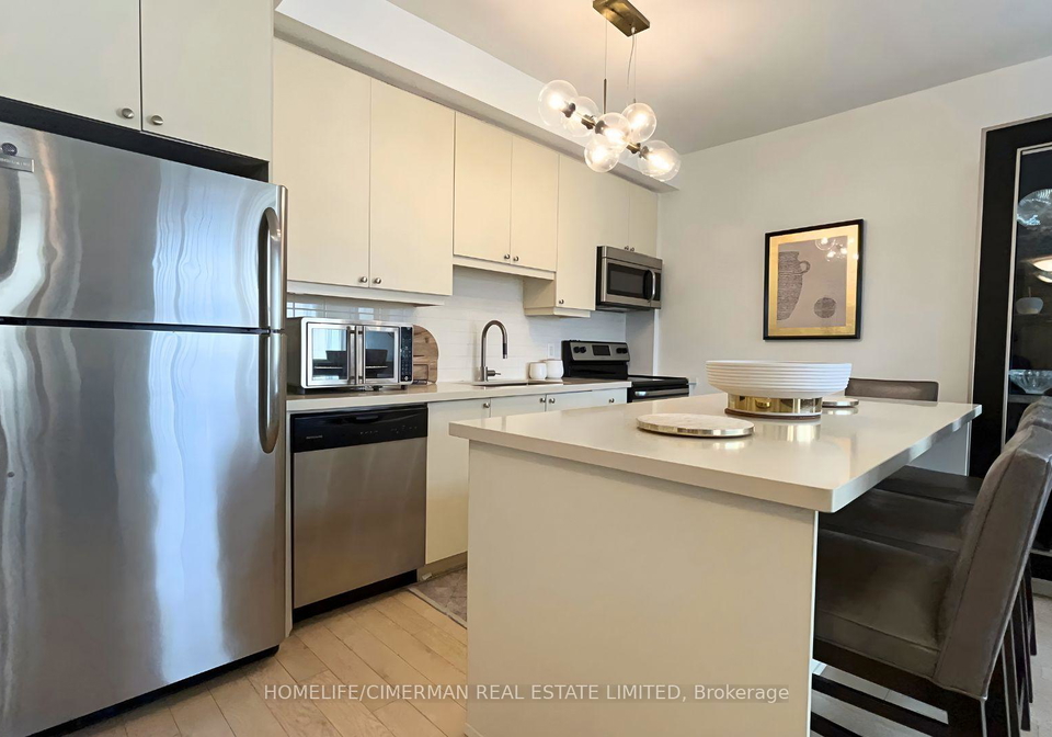 12-woodstream-boulevard-vaughan-ontario-n12871984