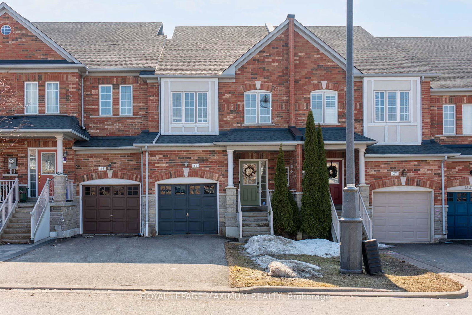 29-barr-crescent-aurora-ontario-n12872500