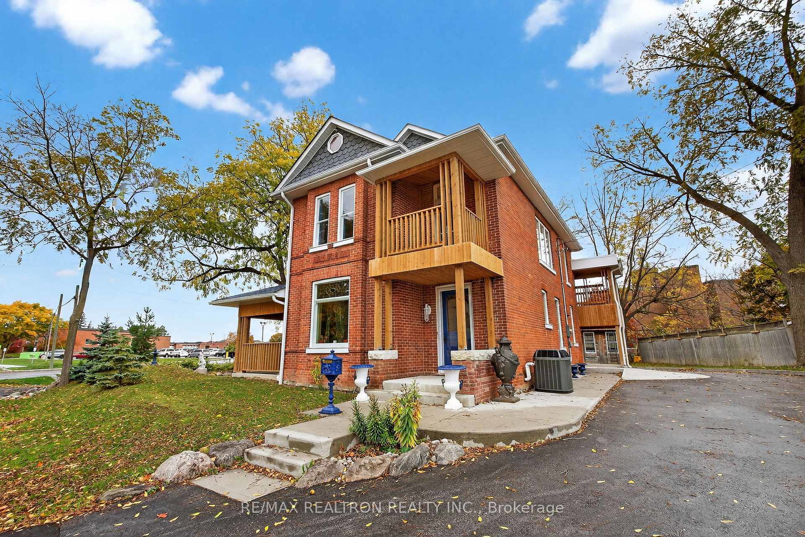 9-the-n-georgina-ontario-n12872626