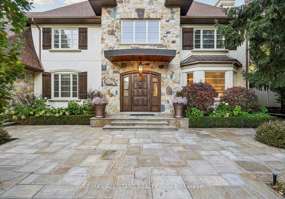 32-wembley-avenue-markham-ontario-n12873414