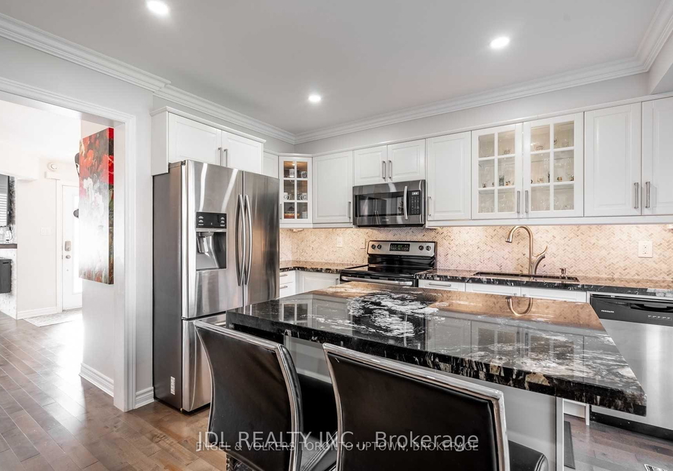 62-ian-drive-georgina-ontario-n12873878