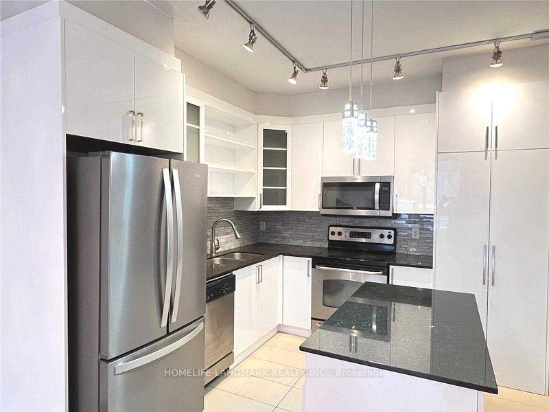 37-galleria-parkway-markham-ontario-n12873906