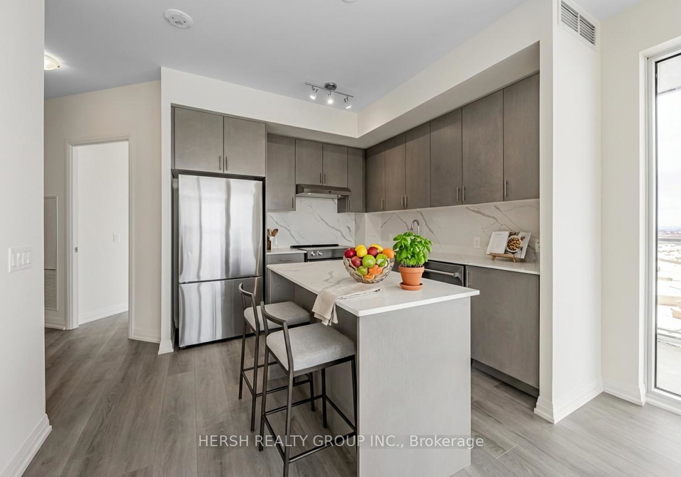 9000-jane-street-vaughan-ontario-n12873976