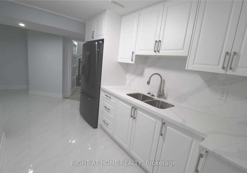 688-village-parkway-markham-ontario-n12874018