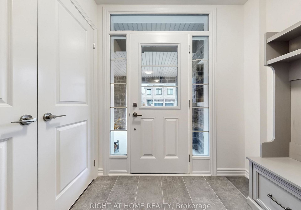 30-paisley-drive-bradford-west-gwillimbury-ontario-n12874836