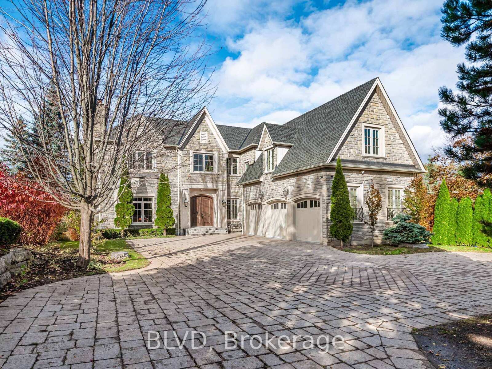 636-sunset-beach-road-richmond-hill-ontario-n12875762