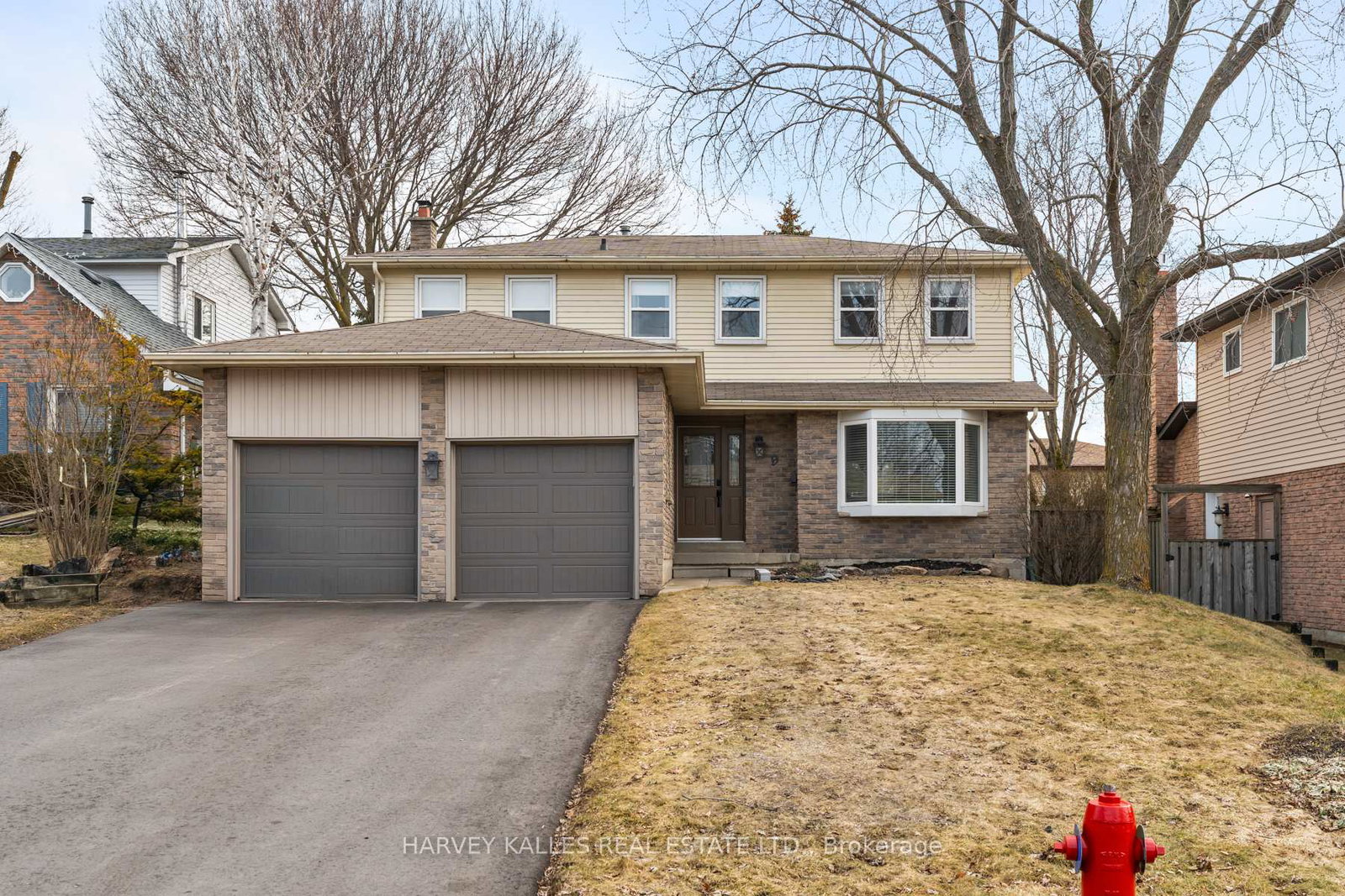 9-manning-crescent-newmarket-ontario-n12876252
