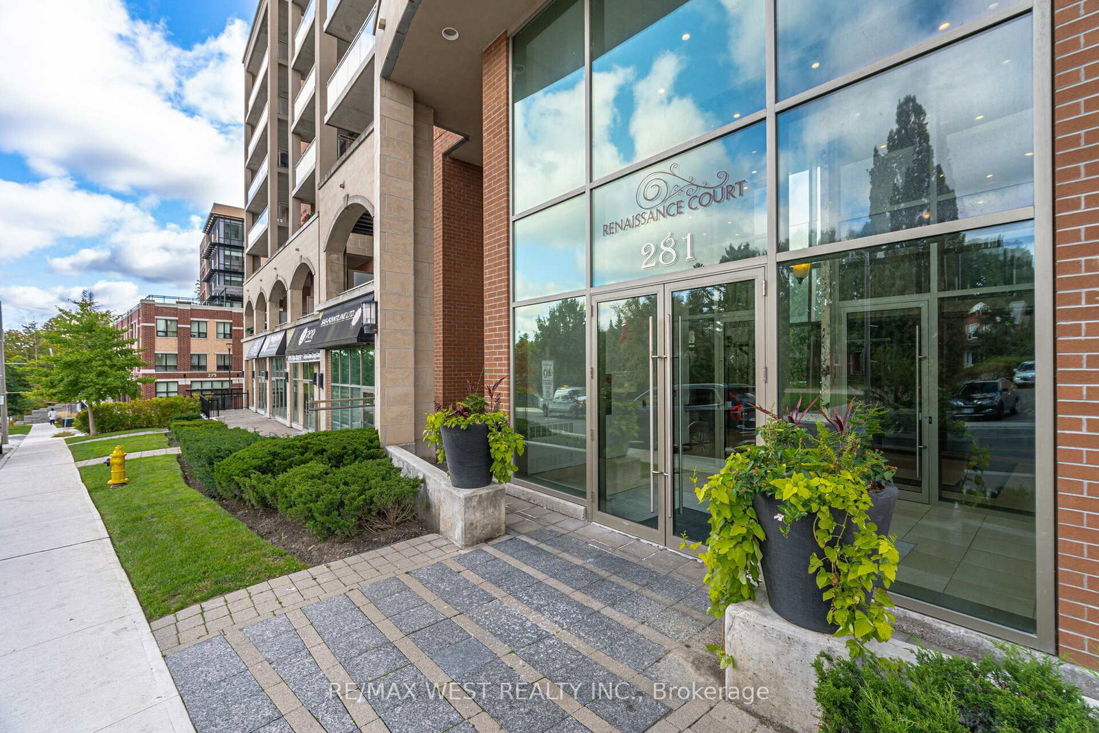 281-woodbridge-avenue-vaughan-ontario-n12876350