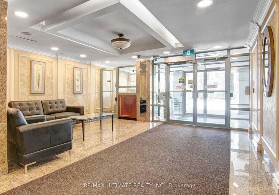 135-pond-drive-markham-ontario-n12876360