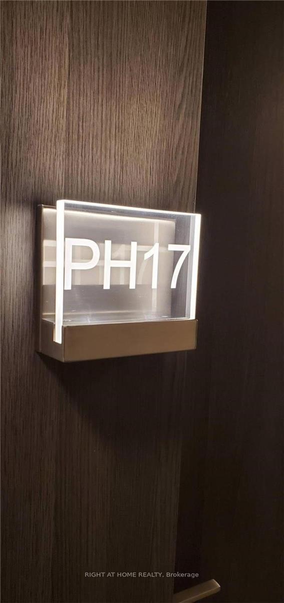 25-water-walk-drive-markham-ontario-n12876458