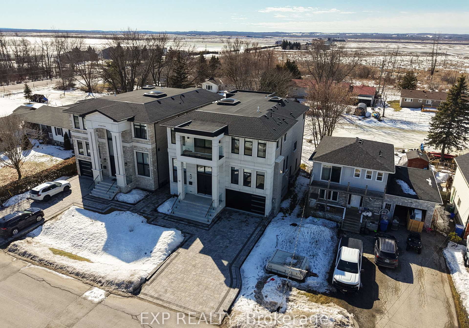 12-canal-street-georgina-ontario-n12877050