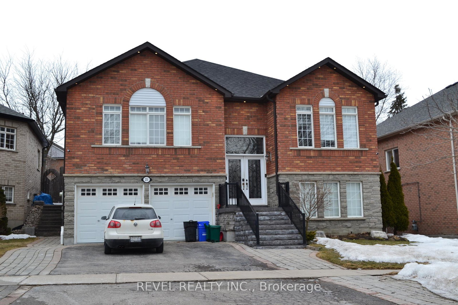 251-deerglen-terrace-aurora-ontario-n12877208
