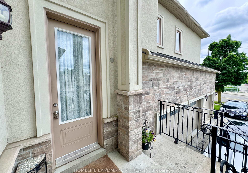 1013-gorham-street-newmarket-ontario-n12877546