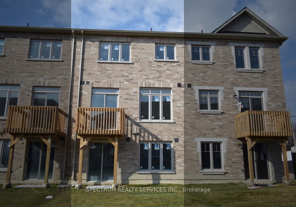 11-inverness-way-bradford-west-gwillimbury-ontario-n12877604