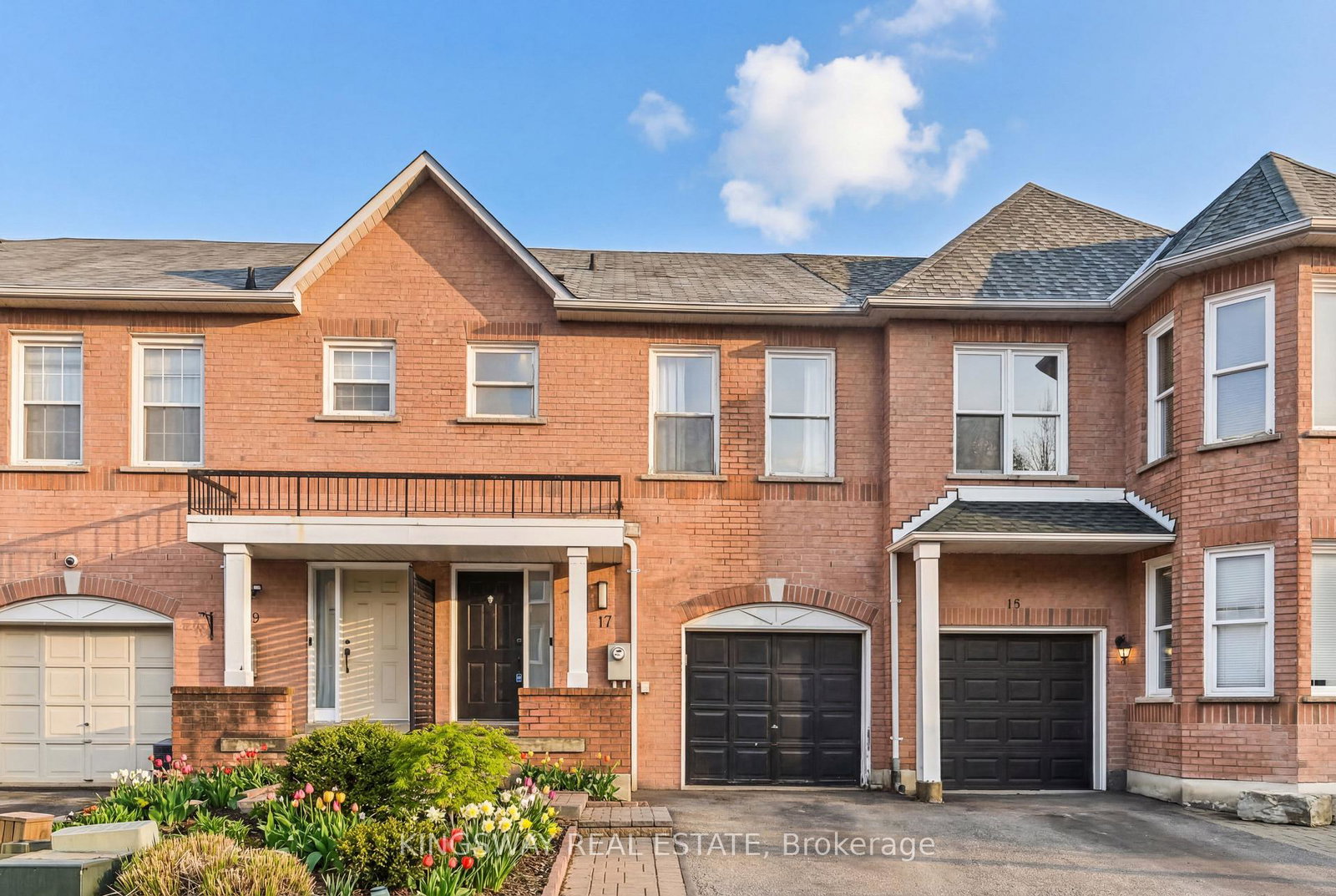 17-amberhill-way-aurora-ontario-n12878682