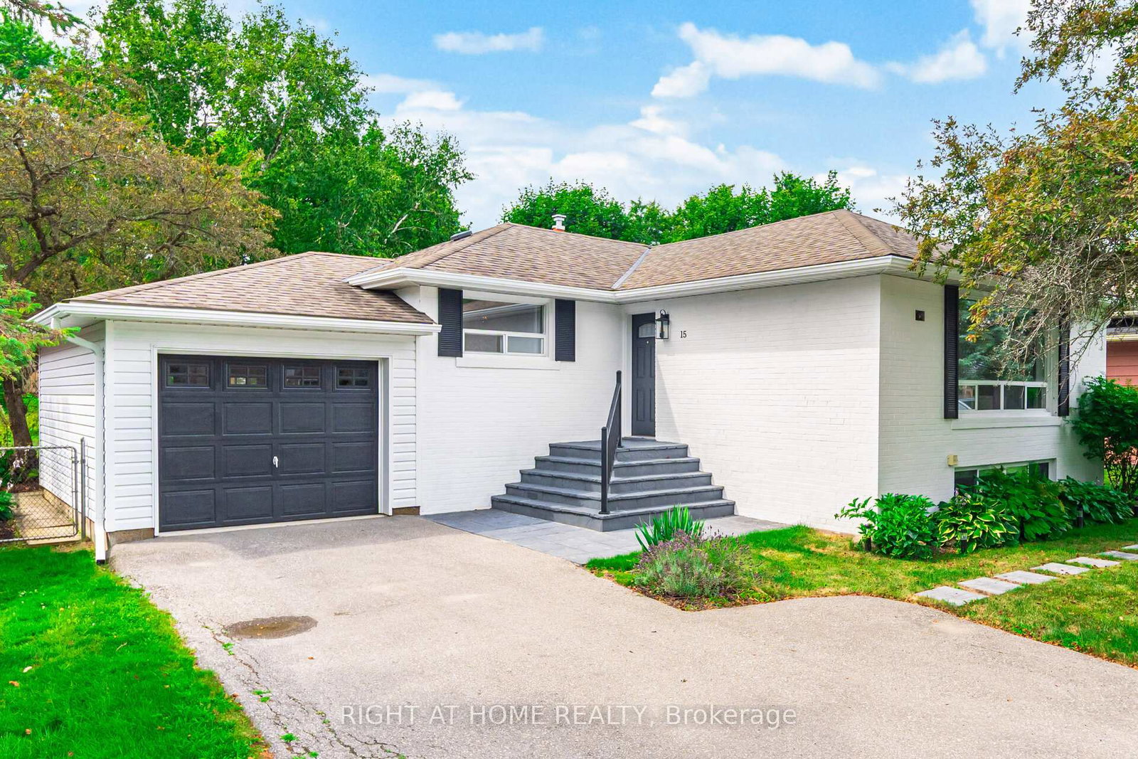 15-kemano-road-aurora-ontario-n12878720