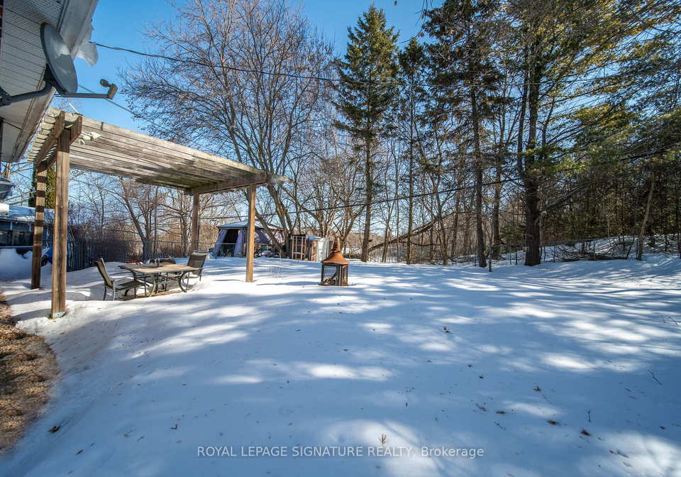 21-huron-court-aurora-ontario-n12879774