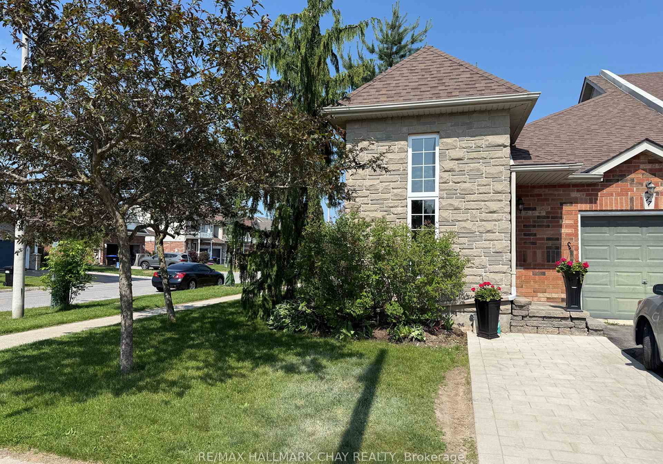 77-cowan-avenue-new-tecumseth-ontario-n12880300