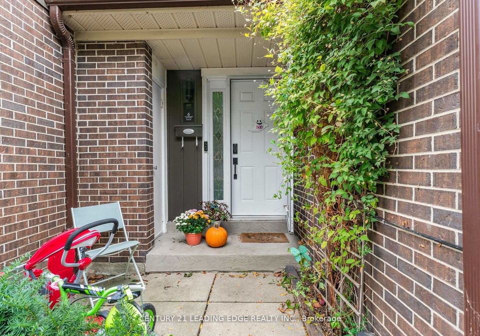 40-castle-rock-drive-richmond-hill-ontario-n12880432