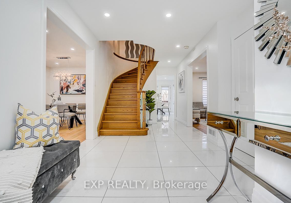 14-prince-drive-bradford-west-gwillimbury-ontario-n12880454