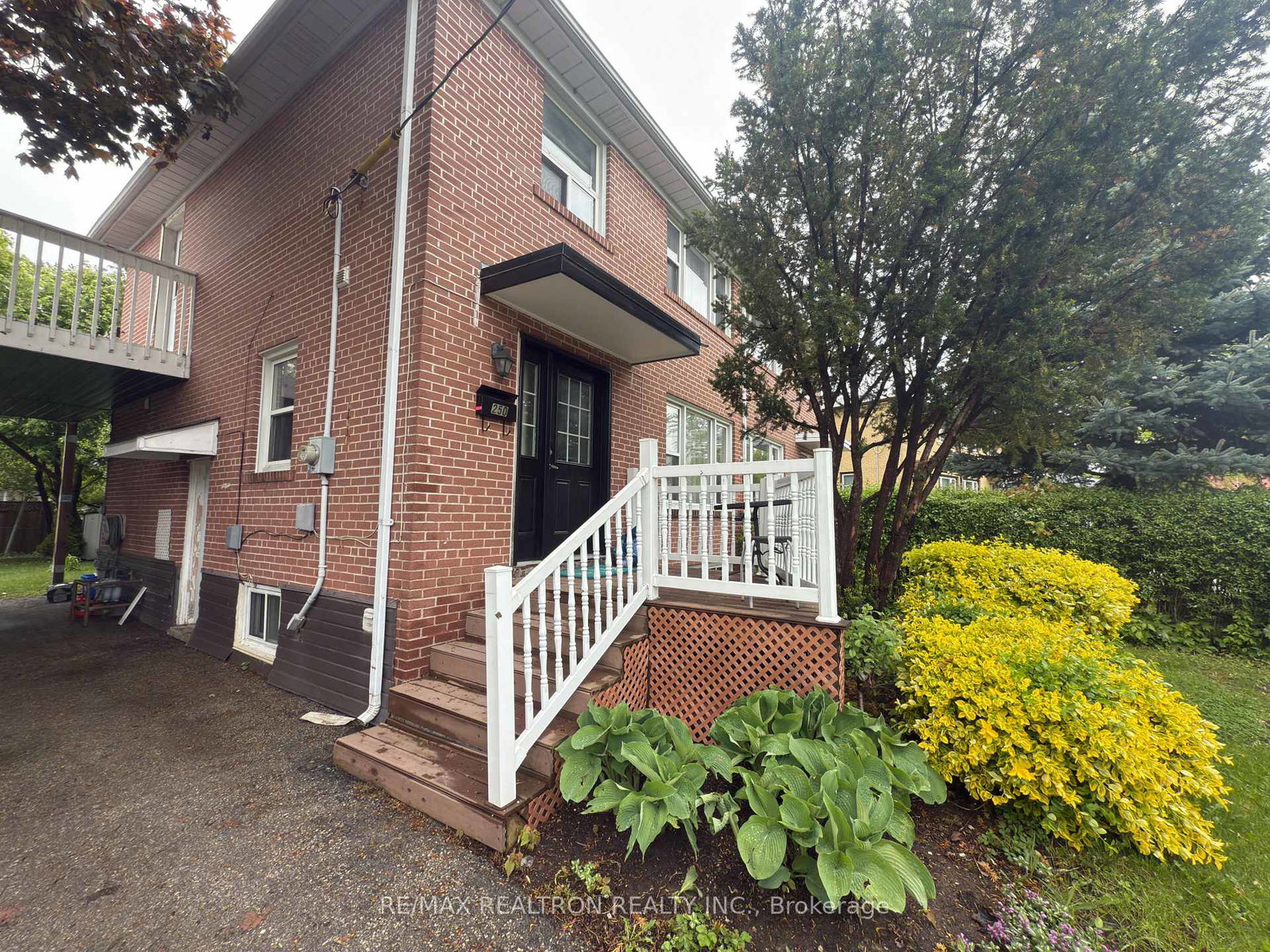 250-mcconvey-drive-richmond-hill-ontario-n12880468