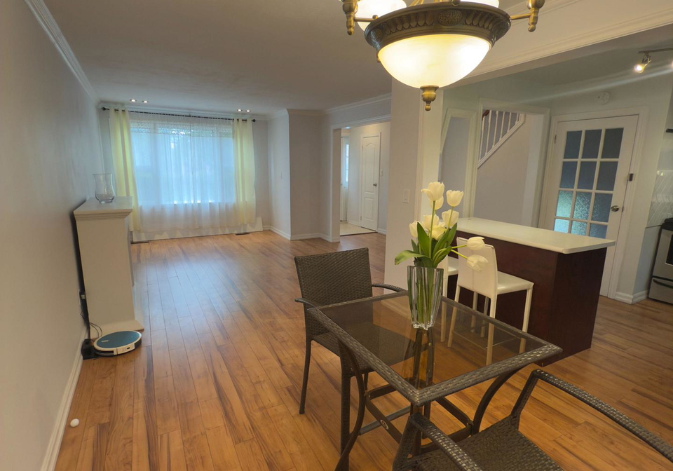 250-mcconvey-drive-richmond-hill-ontario-n12880468