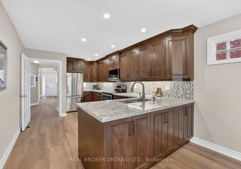 142-widdifield-avenue-newmarket-ontario-n12881556