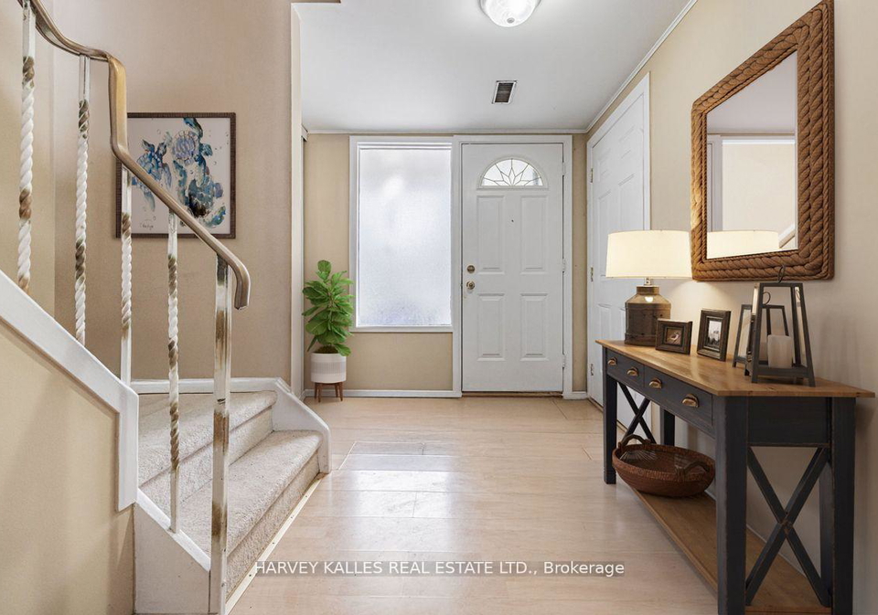 82-poplar-crescent-aurora-ontario-n12882202
