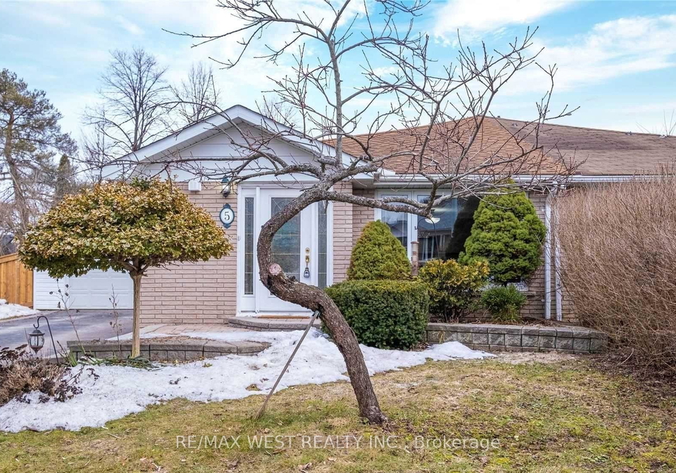 5-mcdonald-drive-aurora-ontario-n12883448