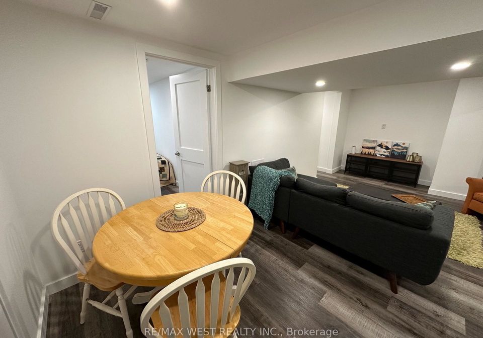 237-mullen-drive-vaughan-ontario-n12884298