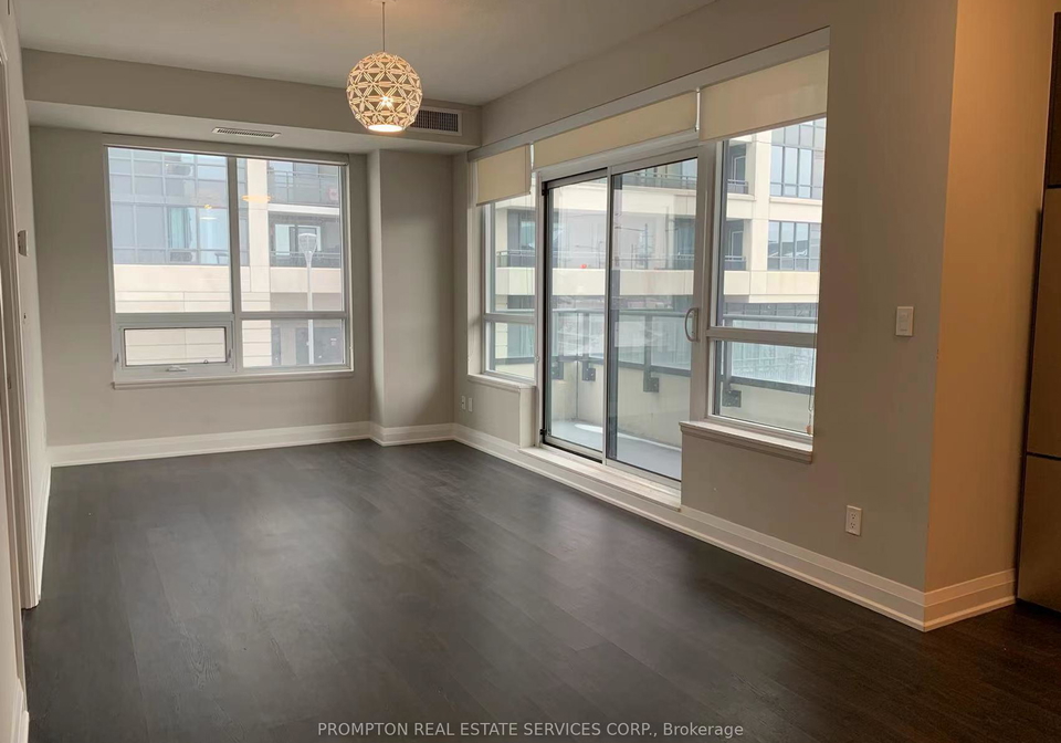 396-hwy-7-street-e-richmond-hill-ontario-n12884822