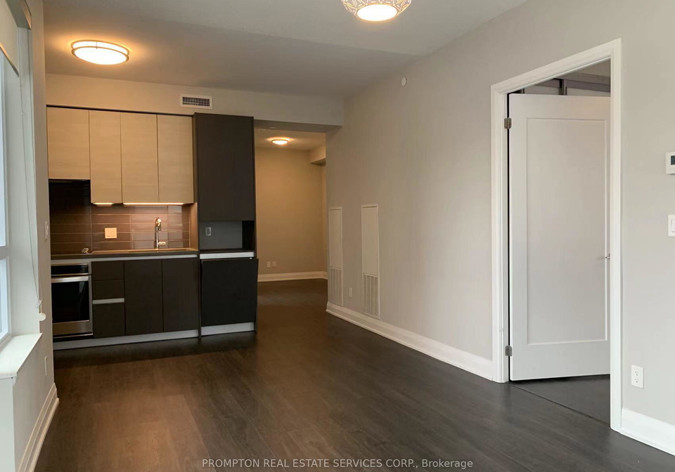 396-hwy-7-street-e-richmond-hill-ontario-n12884822