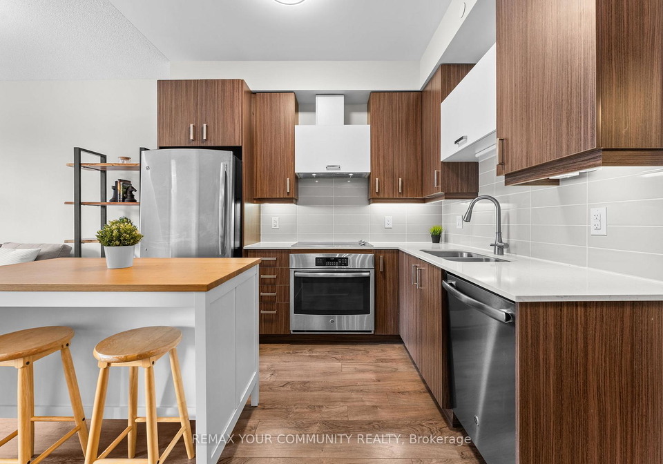 28-uptown-drive-markham-ontario-n12885522