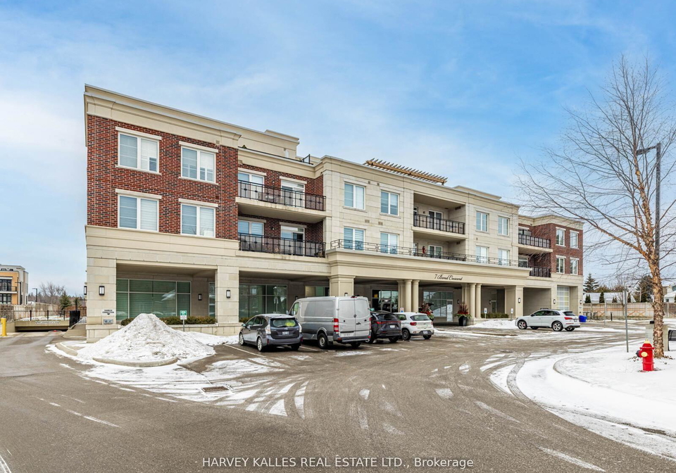 7-bond-crescent-richmond-hill-ontario-n12886118