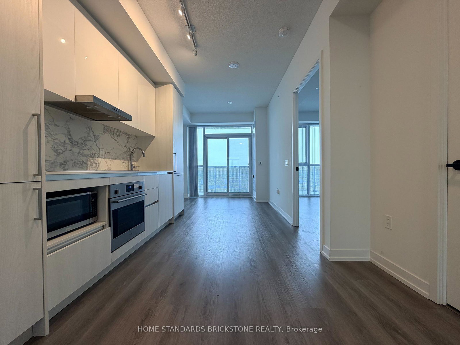 225-commerce-street-vaughan-ontario-n12886840