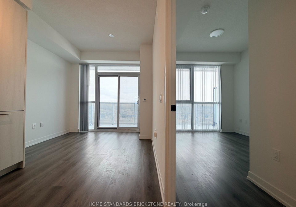225-commerce-street-vaughan-ontario-n12886840