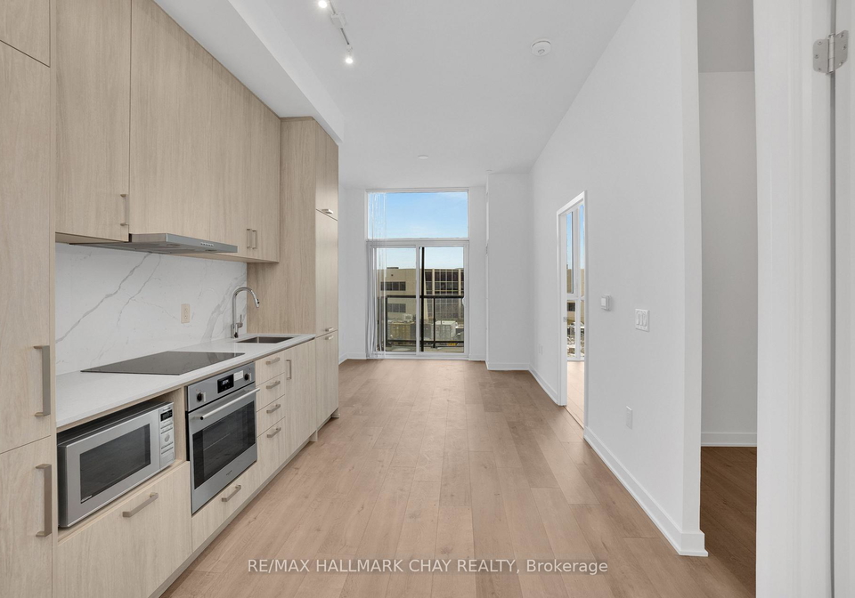 60-honeycrisp-crescent-vaughan-ontario-n12887548