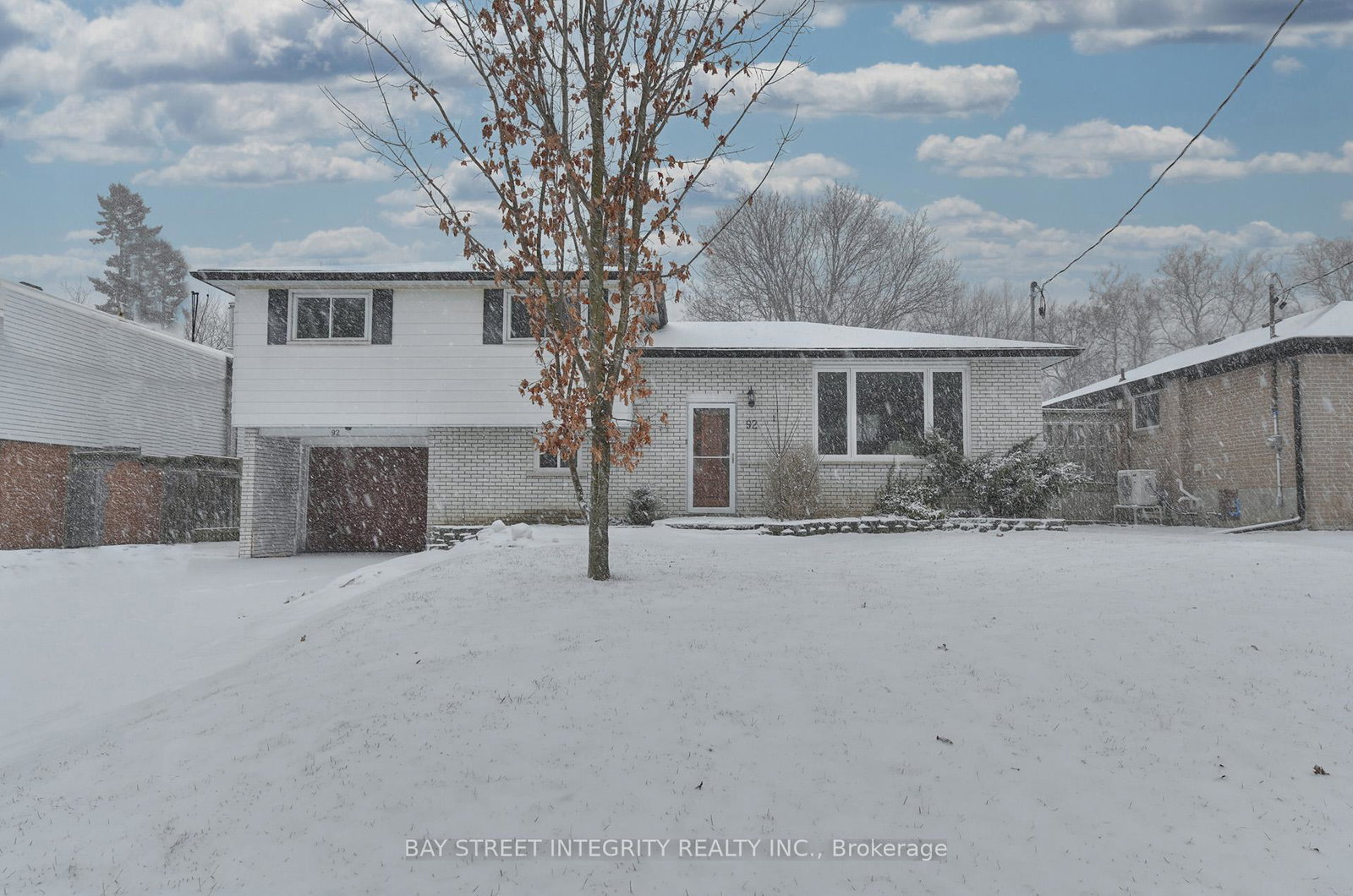 92-lewis-drive-newmarket-ontario-n12887852