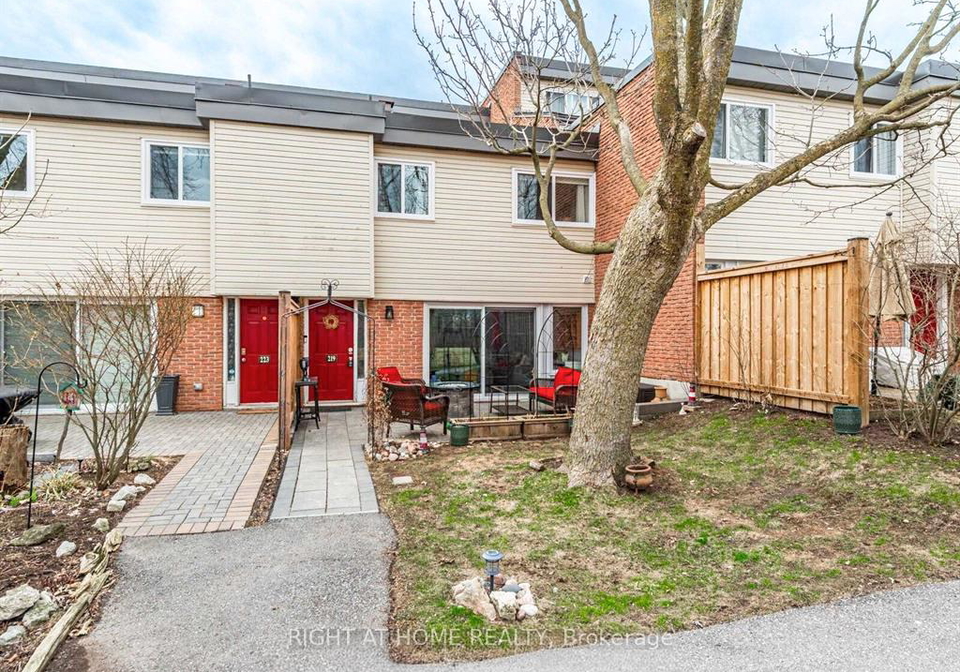 219-milestone-crescent-aurora-ontario-n12889282
