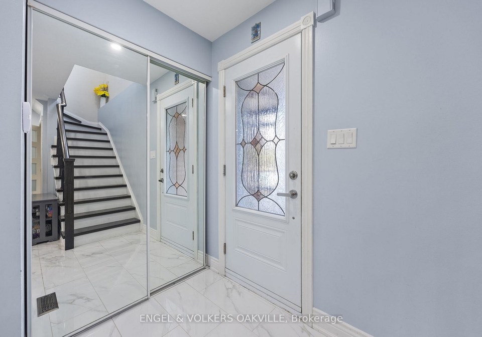 10-crieff-avenue-vaughan-ontario-n12889558