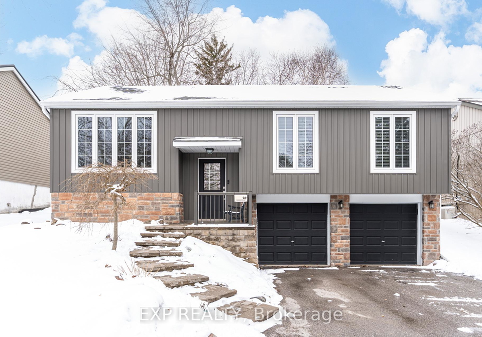 20-plank-road-east-gwillimbury-ontario-n12890044