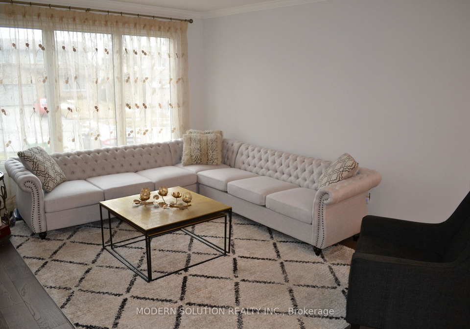 65-manning-crescent-newmarket-ontario-n12890362