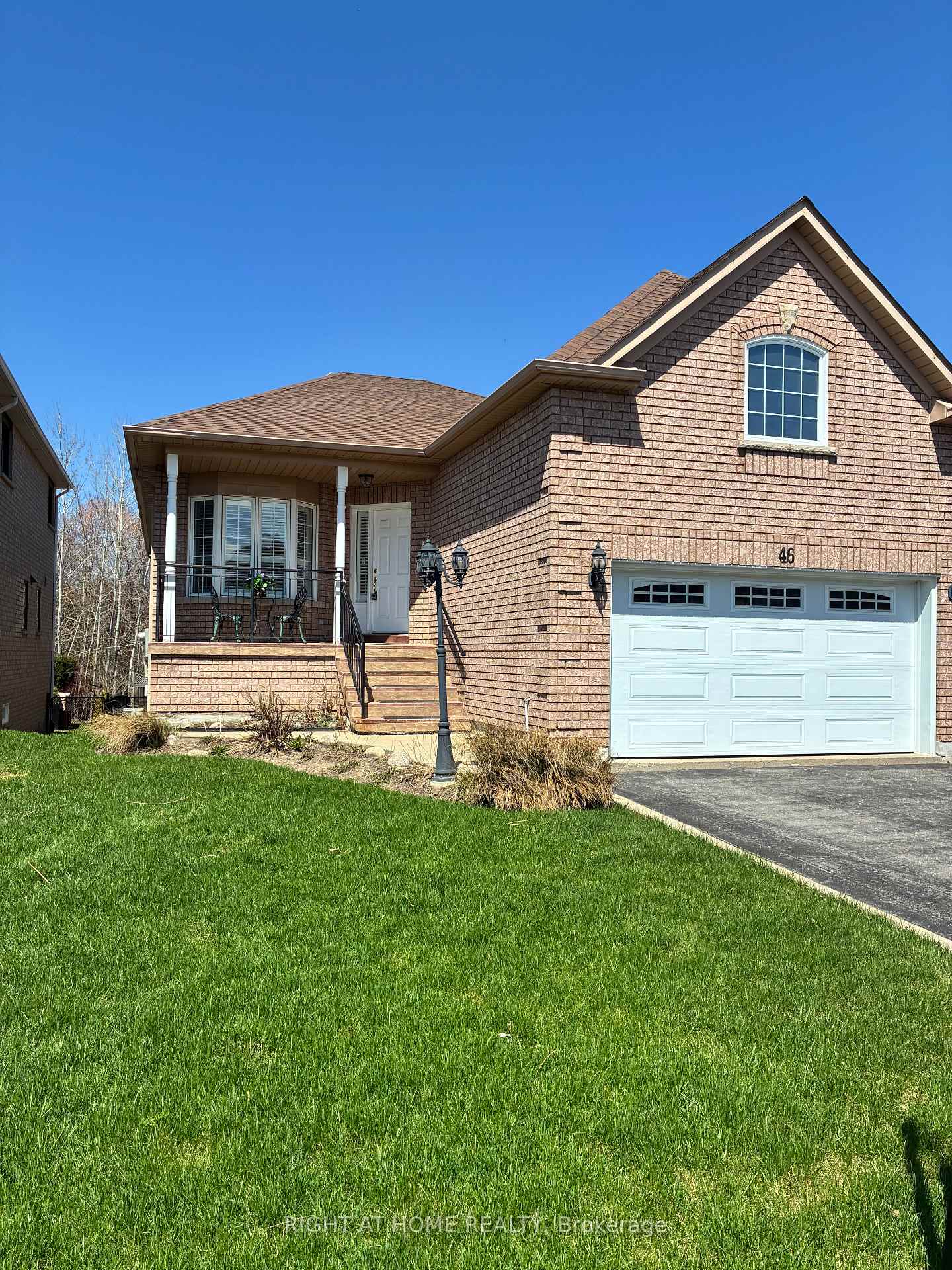 46-woodhaven-crescent-richmond-hill-ontario-n12890458