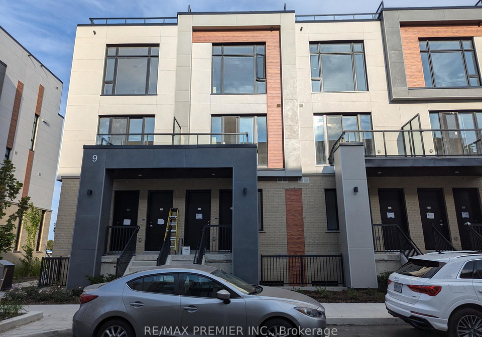9-steckley-house-lane-richmond-hill-ontario-n12891768