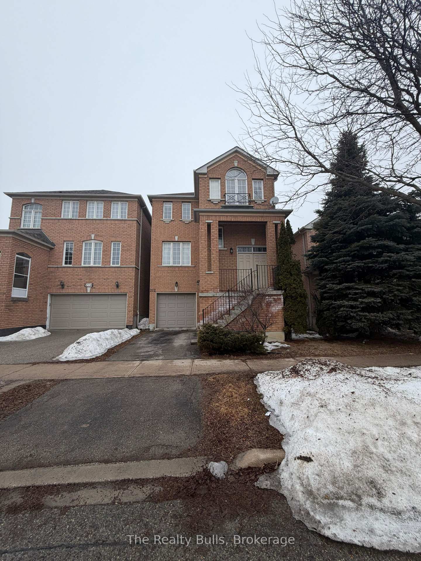 212-yellowood-circle-vaughan-ontario-n12892112
